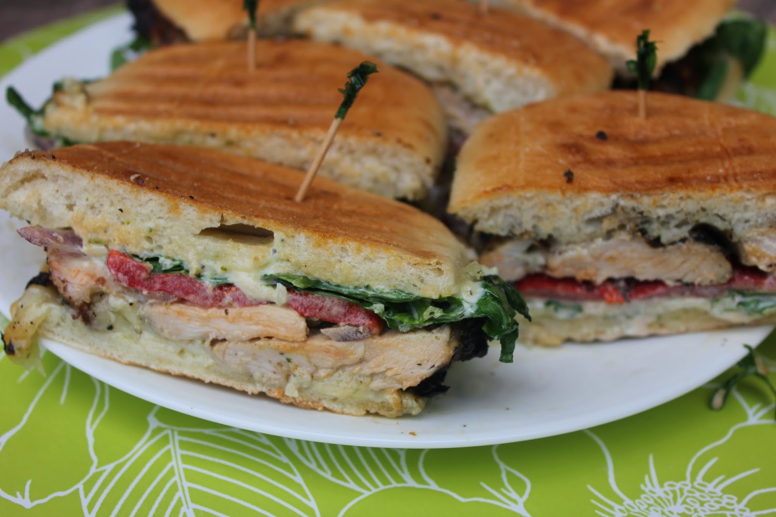 Recipe: Chicken, Recipe: Sandwiches, Easy Meal Ideas, easy marinade, Pesto Chicken and Red Pepper Paninis, favorite panini