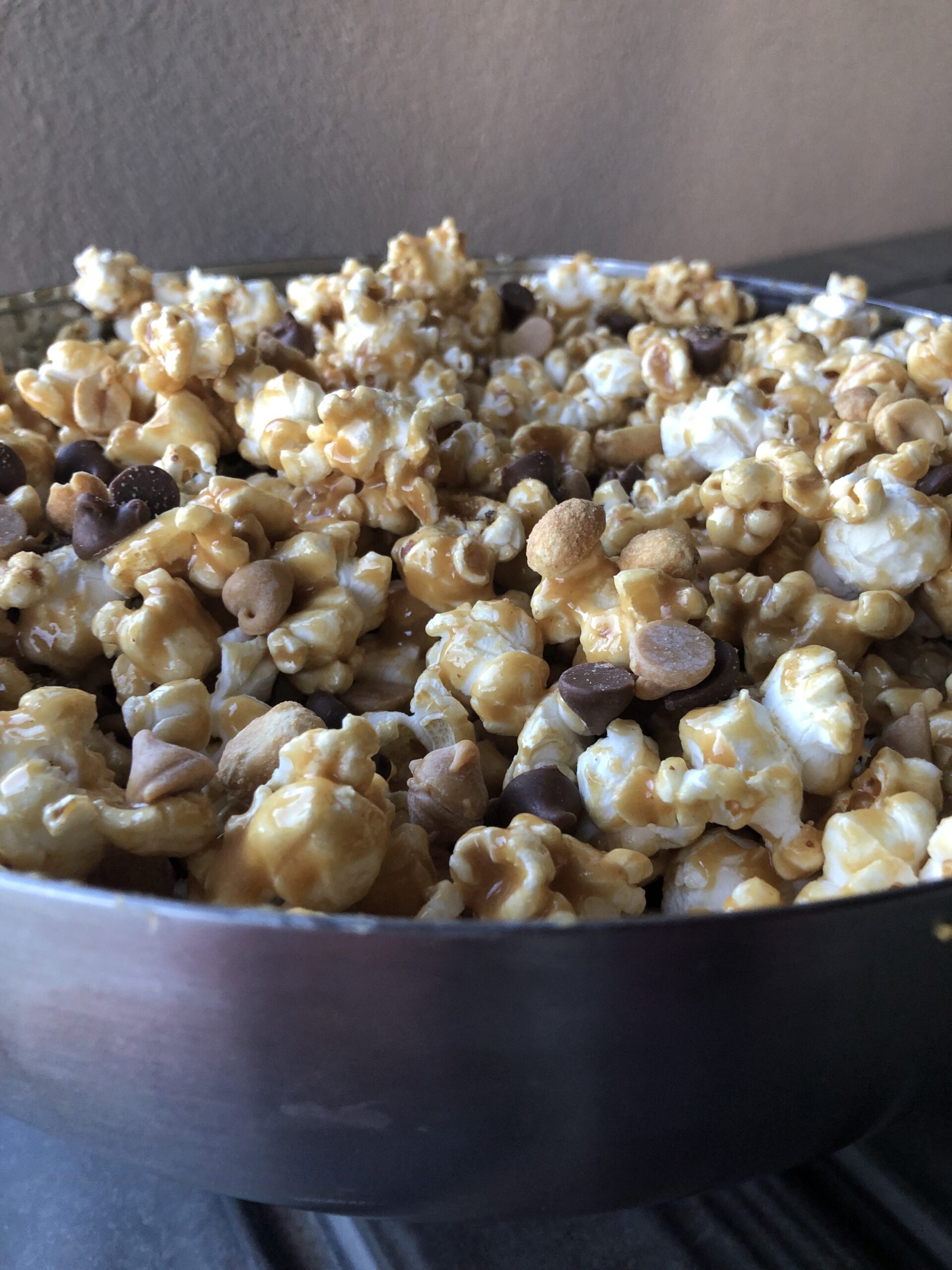 Peanut Butter Chocolate Popcorn