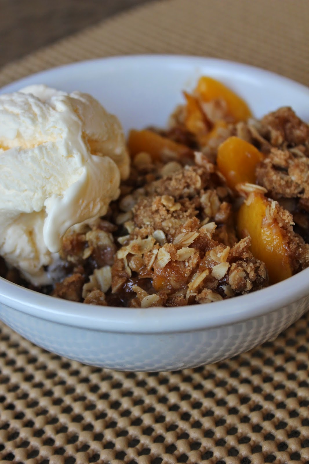 Perfect Peach Cobbler, Recipe: Fruit, Recipe: Dessert, Deals to Meals, 