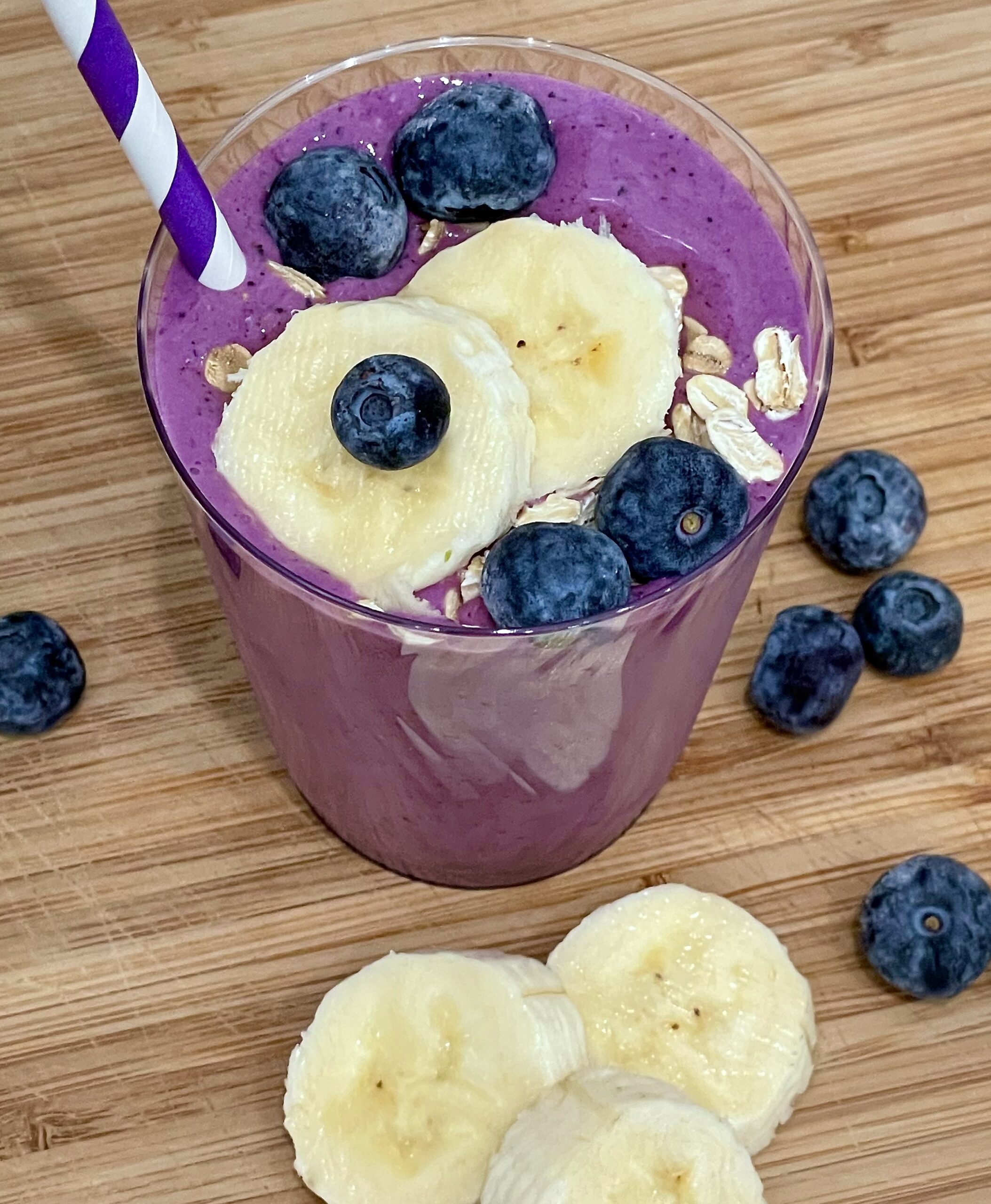 Berry Banana Smoothie Bowl (to Share with the Kids)